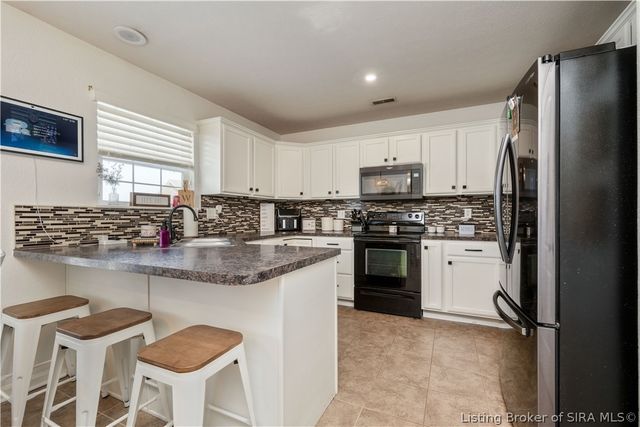 5409 Mansfield Way, Charlestown, IN 47111