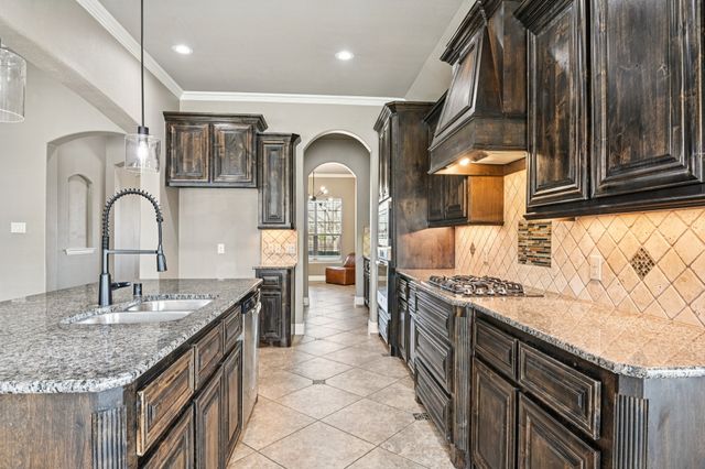 102 Citation Lane, Waxahachie, TX 75165