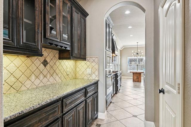 102 Citation Lane, Waxahachie, TX 75165