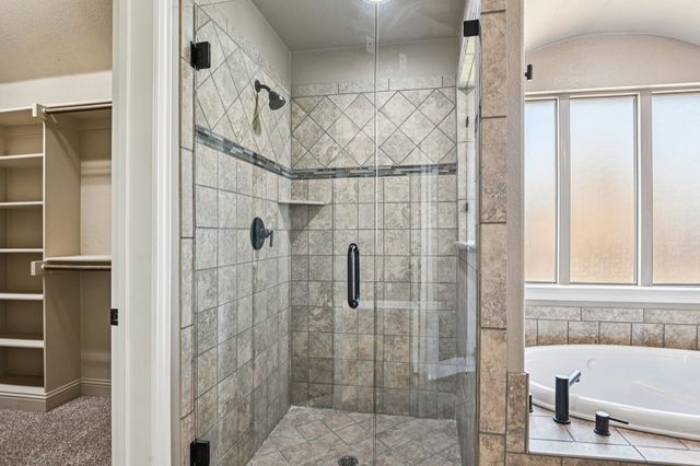 102 Citation Lane, Waxahachie, TX 75165