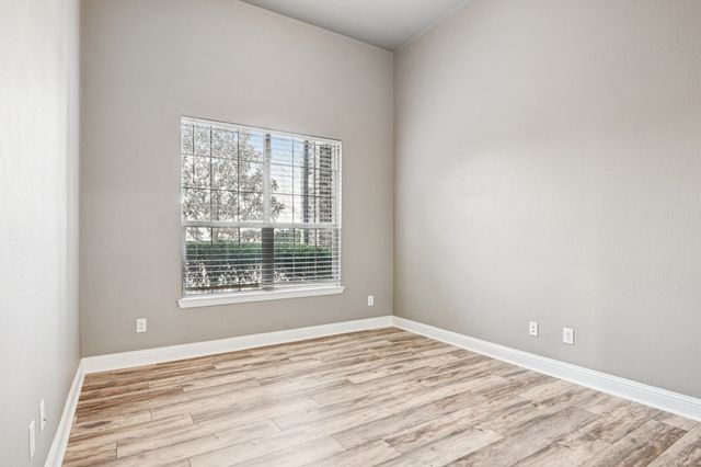 102 Citation Lane, Waxahachie, TX 75165