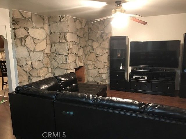 3887 S Van Ness Avenue, Los Angeles, CA 90062