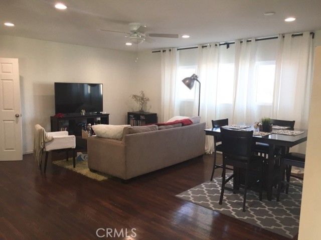 3887 S Van Ness Avenue, Los Angeles, CA 90062