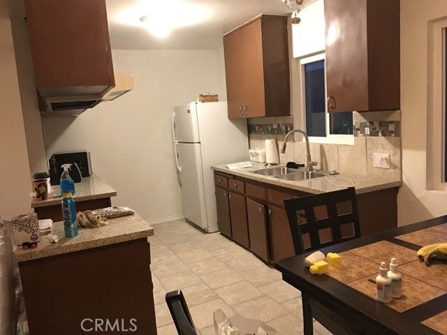 3887 S Van Ness Avenue, Los Angeles, CA 90062