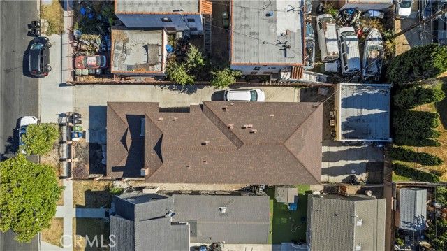 3887 S Van Ness Avenue, Los Angeles, CA 90062