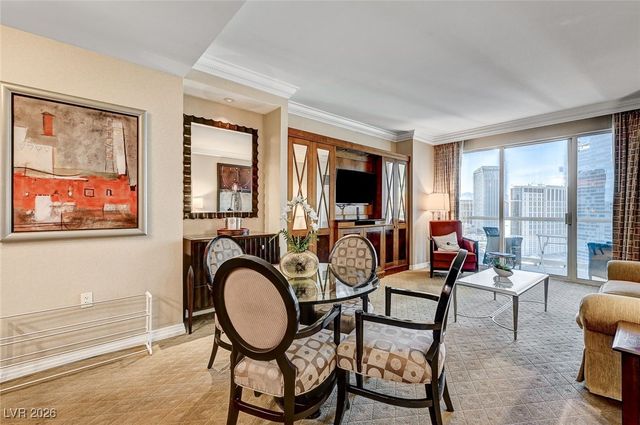 135 East Harmon Avenue 2721, Las Vegas, NV 89109