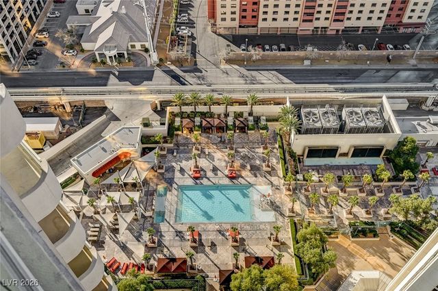 135 East Harmon Avenue 2721, Las Vegas, NV 89109