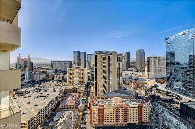 135 East Harmon Avenue 2721, Las Vegas, NV 89109