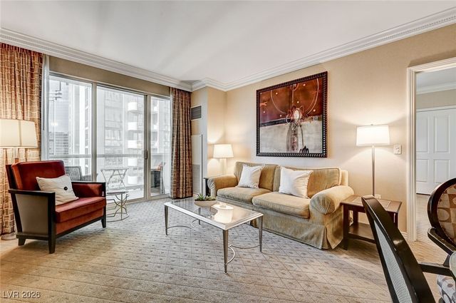 135 East Harmon Avenue 2721, Las Vegas, NV 89109