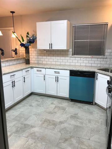 1502 Dale Place, Irving, TX 75061