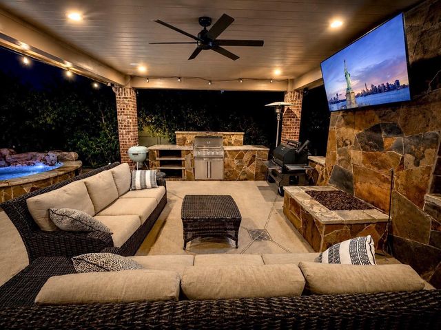 13406 Ambler Springs Drive, Tomball, TX 77377