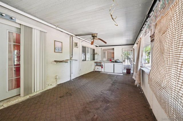 27920 Lexington Court, Menifee, CA 92586