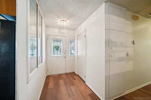 27920 Lexington Court, Menifee, CA 92586