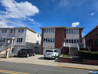 1624 John Street 2FL, Fort Lee, NJ 07024