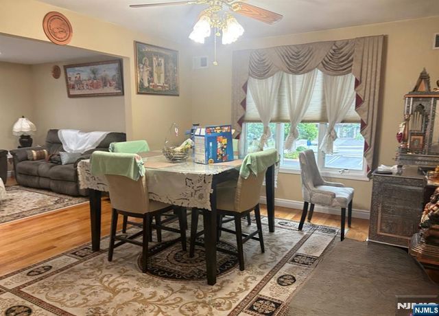 8 William Street, Saddle Brook, NJ 07663