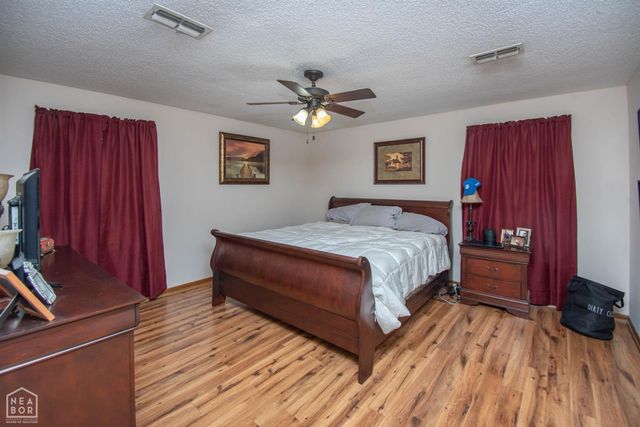 1009 pomona, Jonesboro, AR 72401