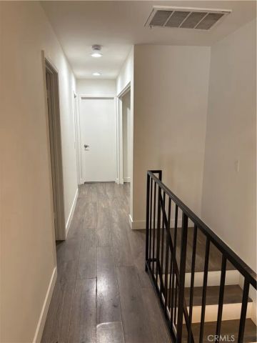 17 E Plymouth B, Long Beach, CA 90805