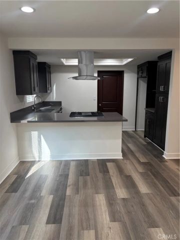 17 E Plymouth B, Long Beach, CA 90805