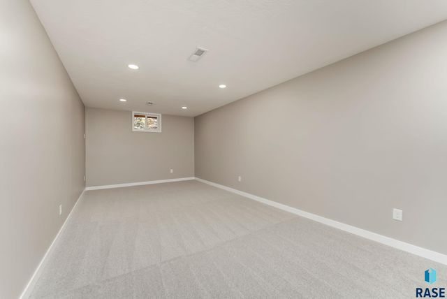 209 E 5th St Street, Crooks, SD 57020