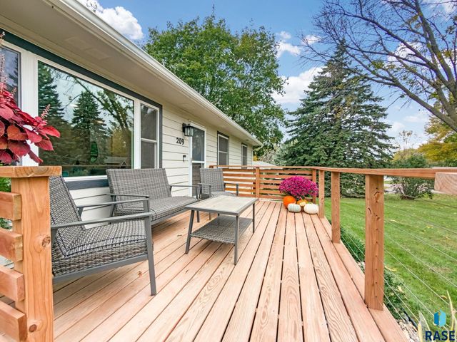 209 E 5th St Street, Crooks, SD 57020