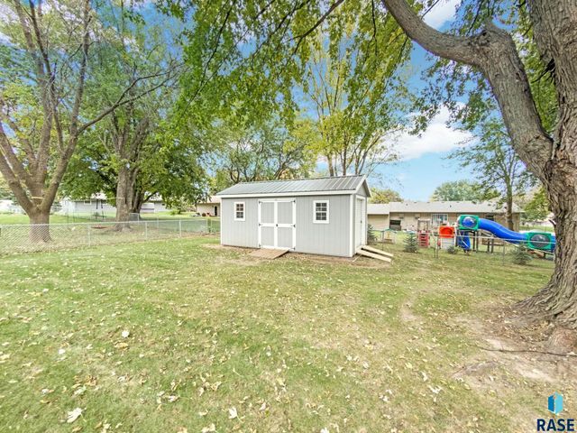 209 E 5th St Street, Crooks, SD 57020