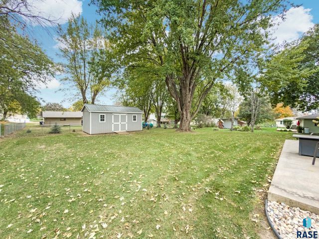 209 E 5th St Street, Crooks, SD 57020