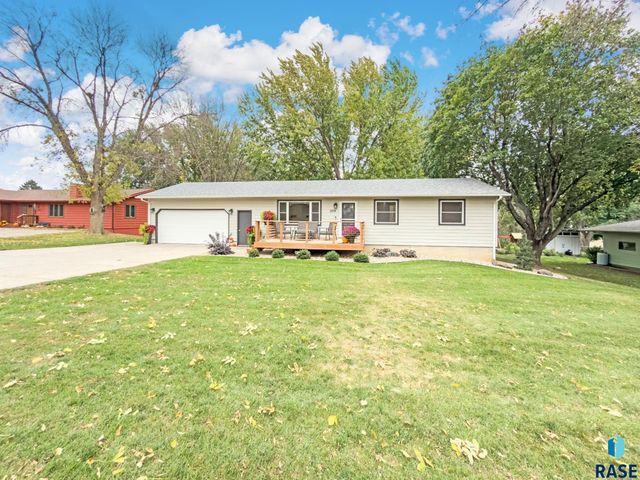 209 E 5th St Street, Crooks, SD 57020