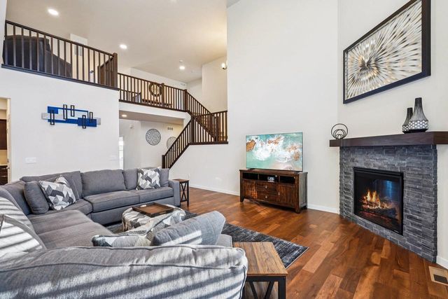 835 Mocha Way, Verona, WI 53593