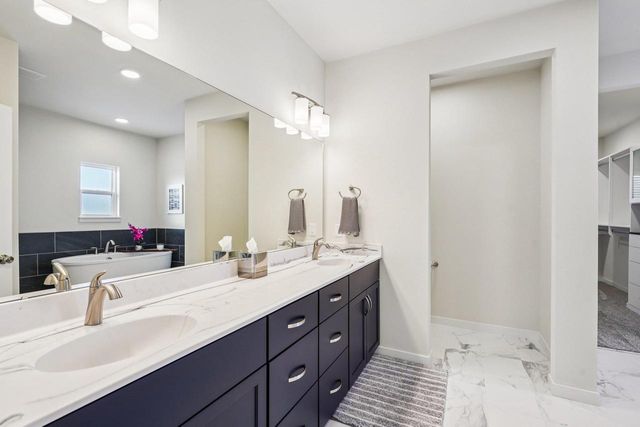 835 Mocha Way, Verona, WI 53593