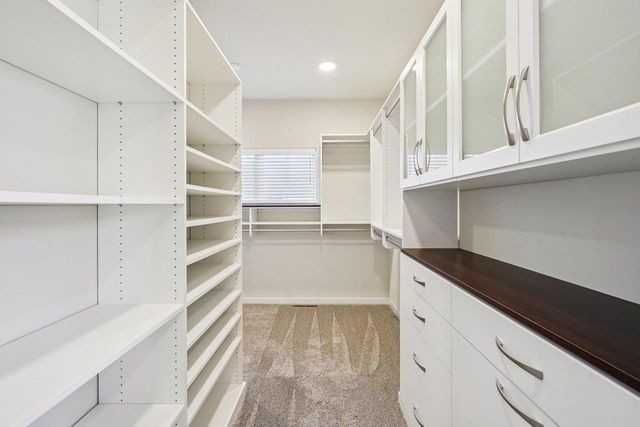 835 Mocha Way, Verona, WI 53593