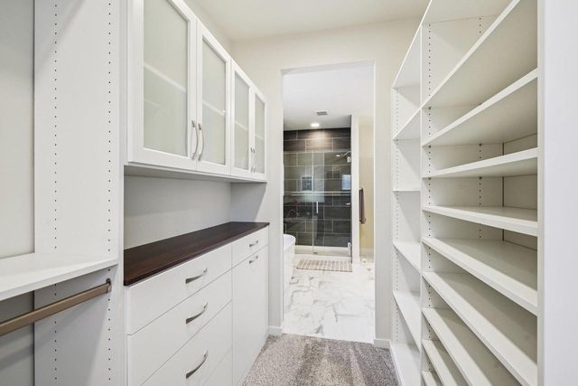 835 Mocha Way, Verona, WI 53593