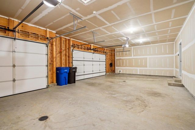 835 Mocha Way, Verona, WI 53593