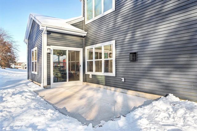 835 Mocha Way, Verona, WI 53593