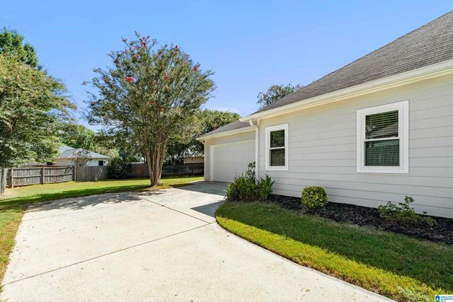 171 CEDAR BEND DRIVE, Helena, AL 35080