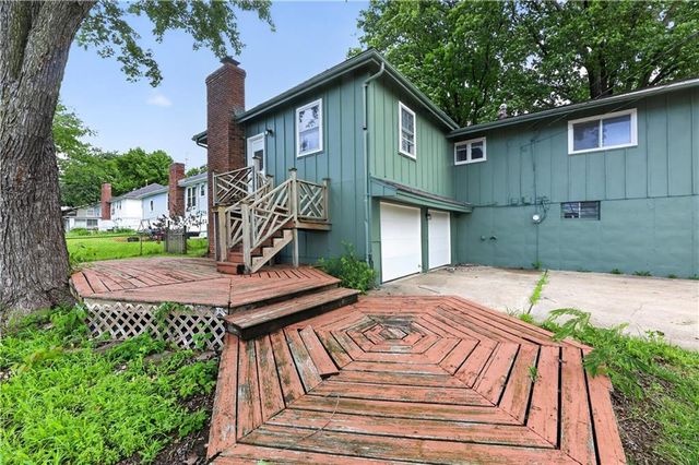 6508 Hardy Avenue, Raytown, MO 64133