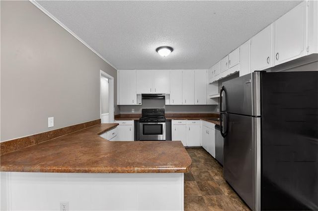 6508 Hardy Avenue, Raytown, MO 64133
