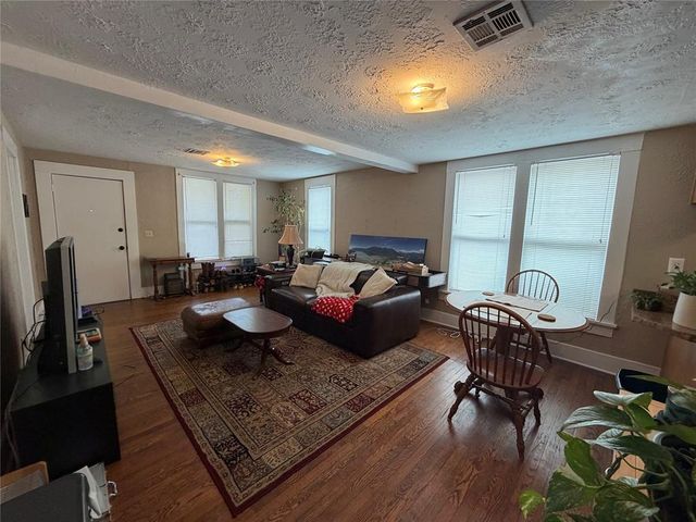 320 W Duffy Street, Norman, OK 73069