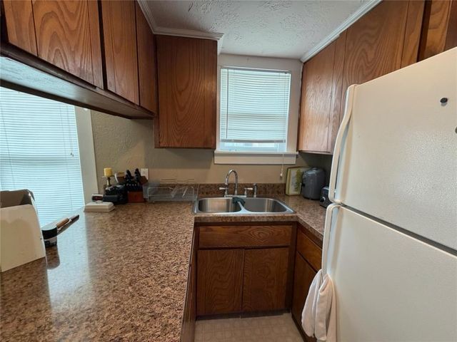 320 W Duffy Street, Norman, OK 73069