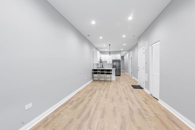 1539 S Christiana Avenue, Chicago, IL 60623