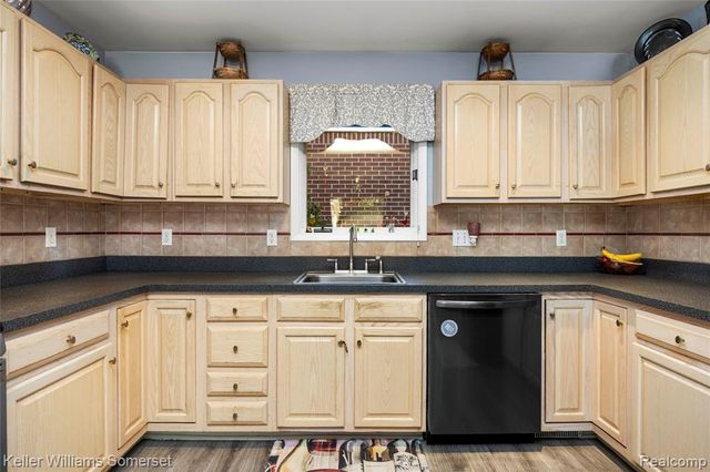 32880 Killewald Street, Chesterfield, MI 48047