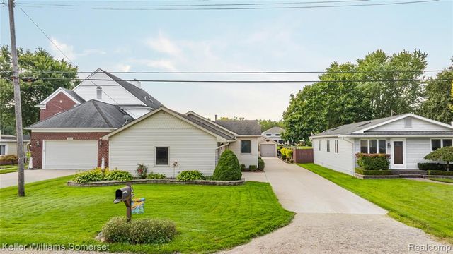 32880 Killewald Street, Chesterfield, MI 48047