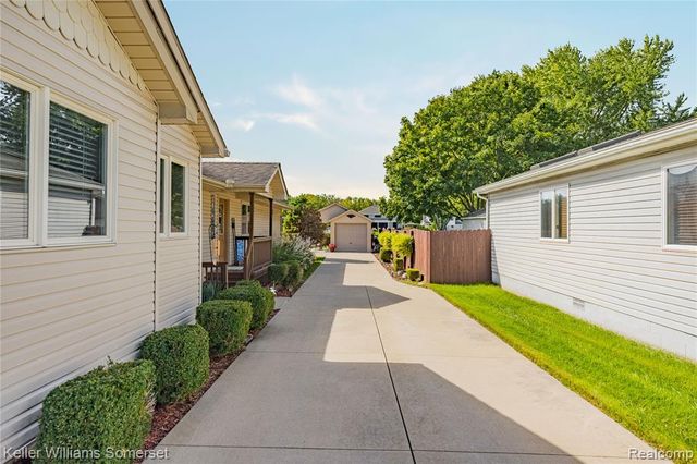 32880 Killewald Street, Chesterfield, MI 48047