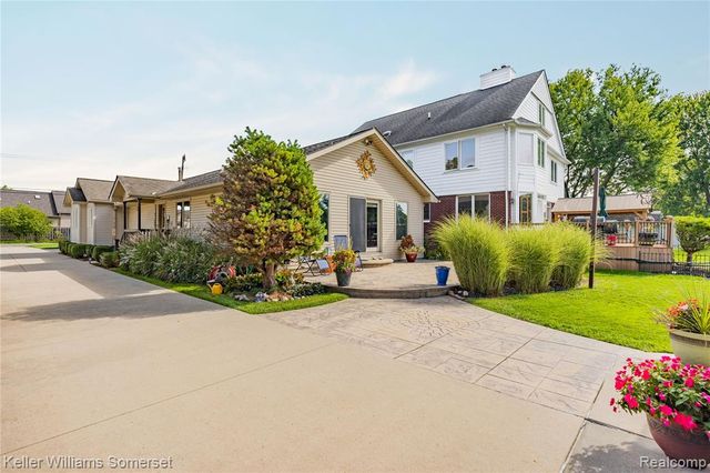 32880 Killewald Street, Chesterfield, MI 48047