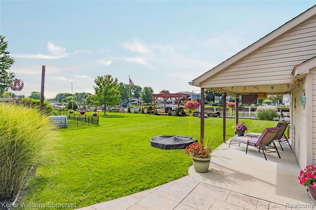 32880 Killewald Street, Chesterfield, MI 48047