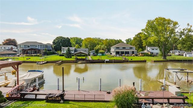 32880 Killewald Street, Chesterfield, MI 48047