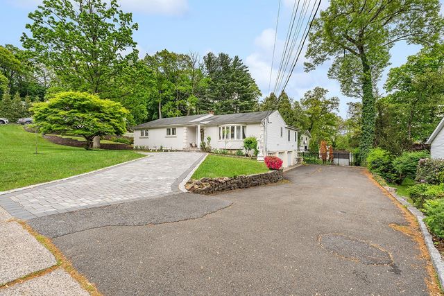 210 ALPS RD, Wayne, NJ 07470