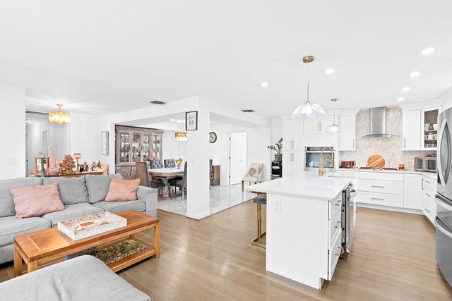 210 ALPS RD, Wayne, NJ 07470