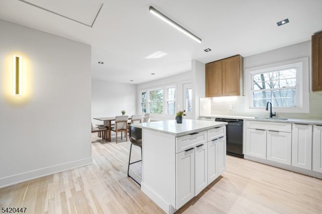 132 Upper High Crest Dr, West Milford Twp., NJ 07480