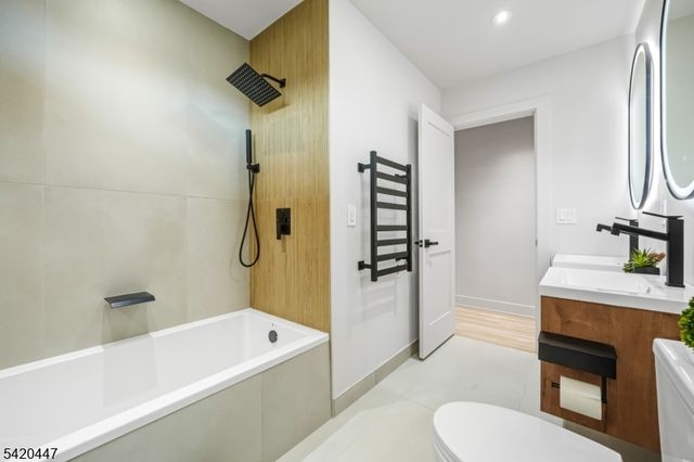 132 Upper High Crest Dr, West Milford Twp., NJ 07480