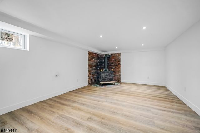 132 Upper High Crest Dr, West Milford Twp., NJ 07480